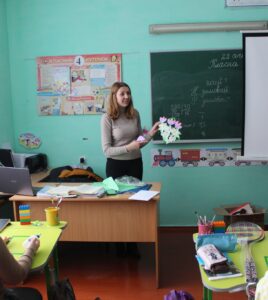 В Новодорогинській гімназії стартувала Всеукраїнська акція «Збережемо первоцвіти»